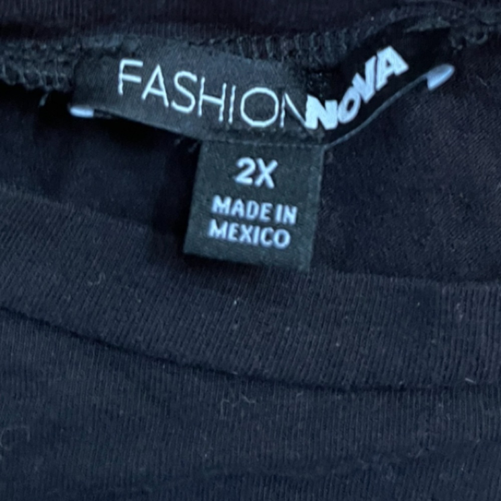 FASHION NOVA Top - Picture 3 of 5